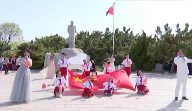 【新春走基层】贵安新区葵花山村春联送到家｜迎春送祝福
